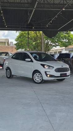 FORD KA 1.5 TI-VCT FLEX SE PLUS SEDAN MANUAL FORD KA 1.5 TI-VCT FLEX SE PLUS SEDAN MANUAL